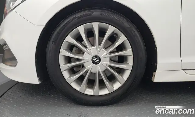 Hyundai Sonata 2015 1.6 АКПП, миниатюра 5
