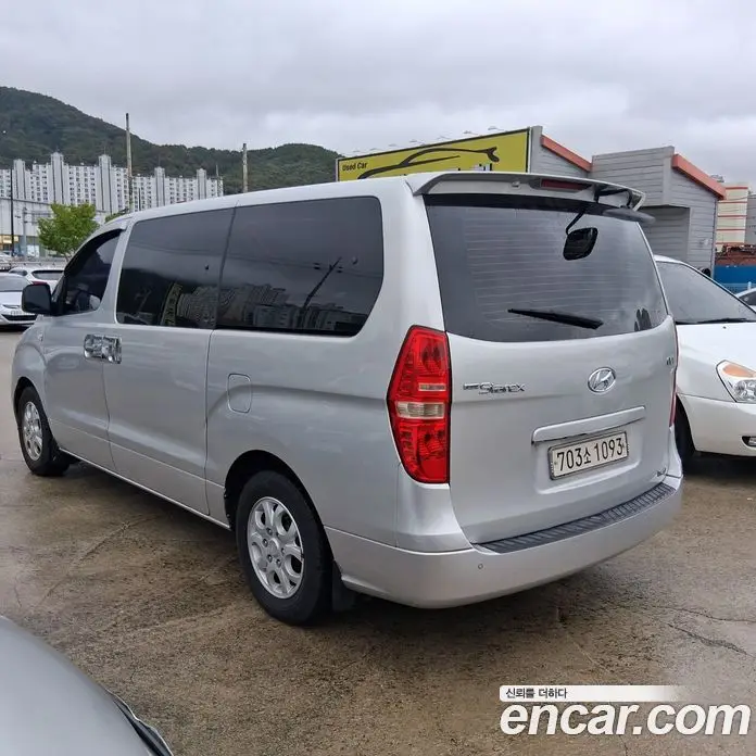 Hyundai Starex 2009 2.5 МКПП, фото 14
