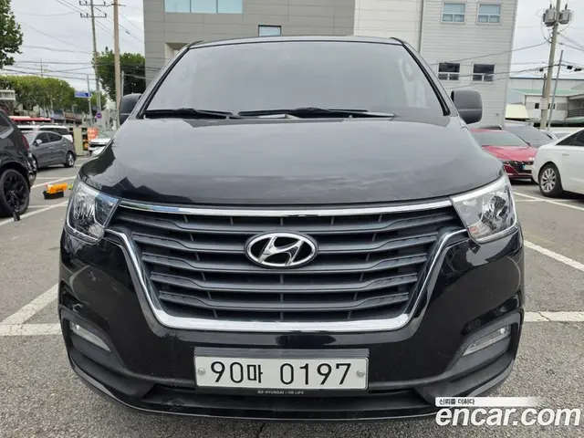 Hyundai Starex, 2019, 202 750 км