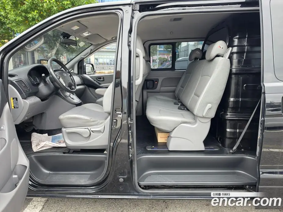 Hyundai Starex 2019 2.5 АКПП, фото 14 Hyundai Starex 2019 2.5 АКПП, фото 14