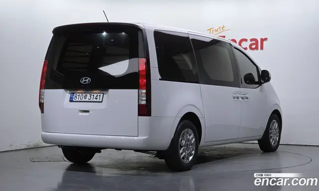 Hyundai Staria, 2024, 28 996 км