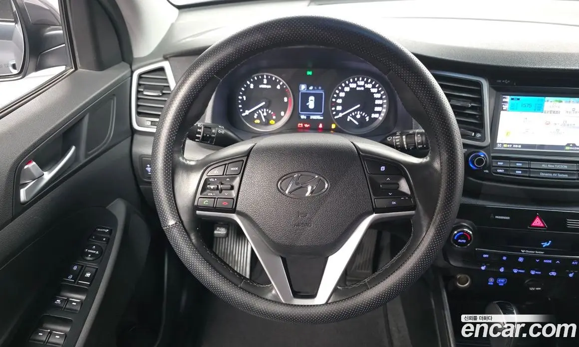 Hyundai Tucson 2015 2.0 АКПП, фото 13