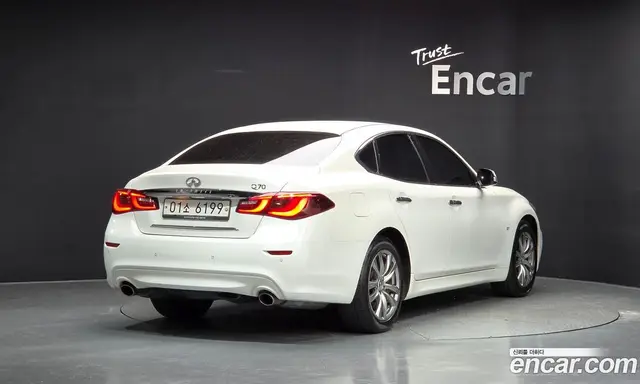 Infiniti Q70, 2017, 185 035 км