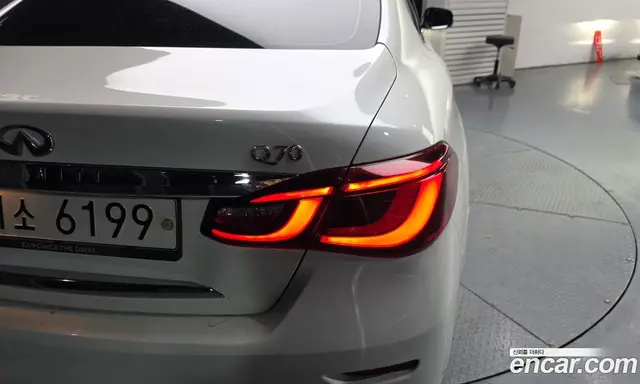 Infiniti Q70 2017 3.7 АКПП, миниатюра 8
