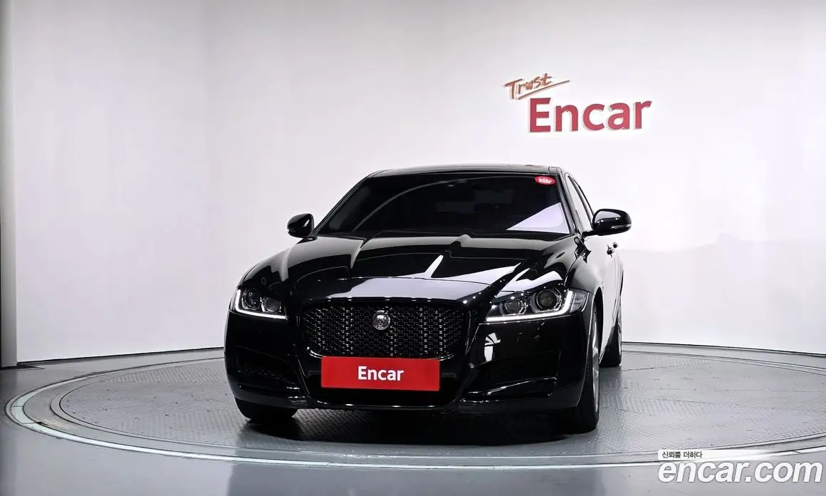 Jaguar XF 2018 2.0 АКПП, фото 3
