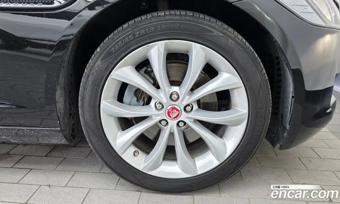 Jaguar XF 2018 2.0 АКПП, фото 7