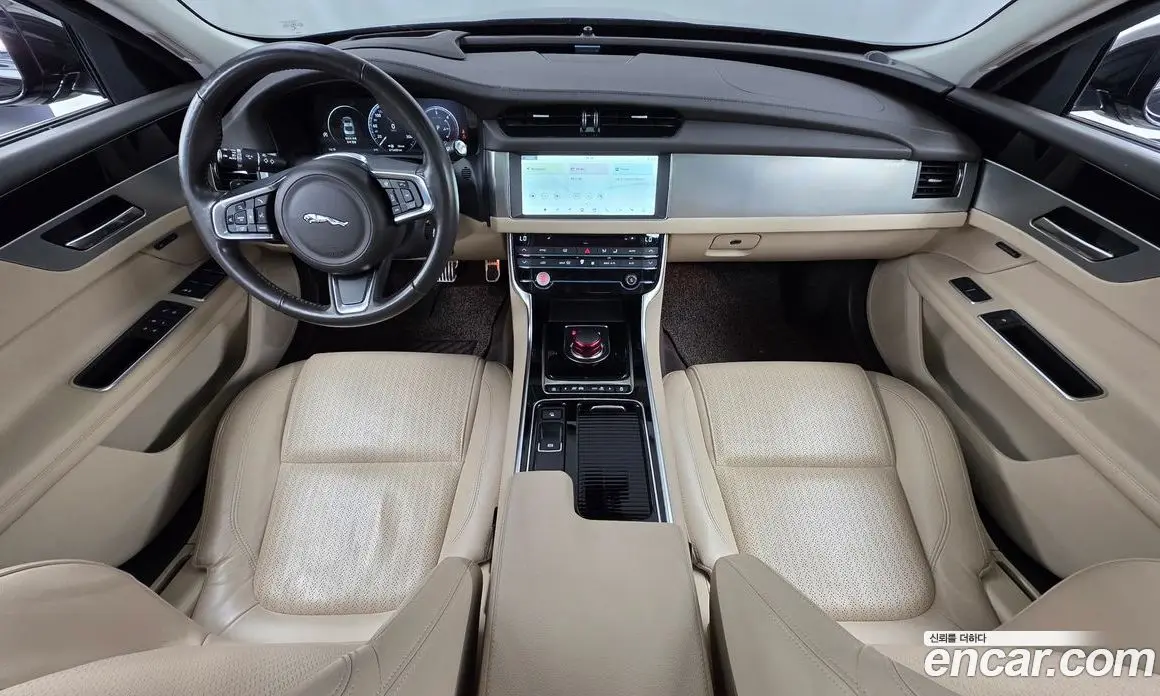 Jaguar XF 2018 2.0 АКПП, фото 10