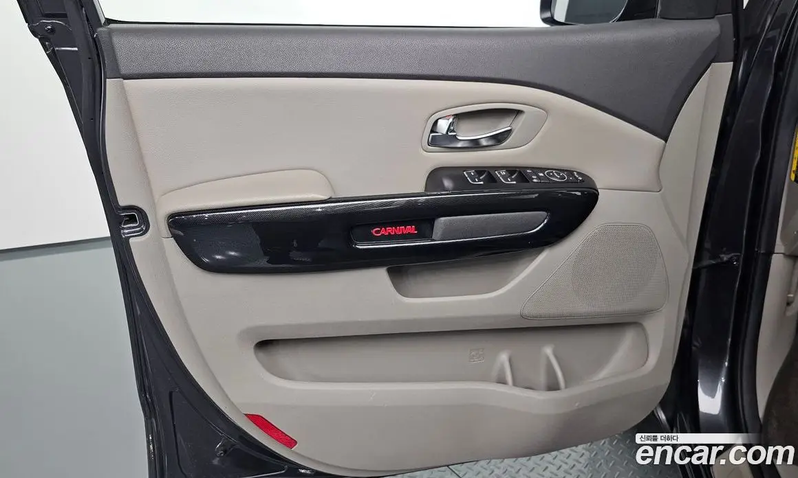 Kia Carnival 2015 2.2 АКПП, фото 14