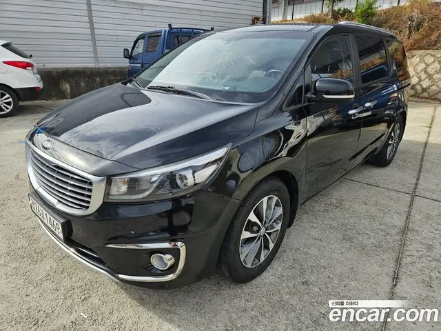 Kia Carnival, 2016, 247 000 км