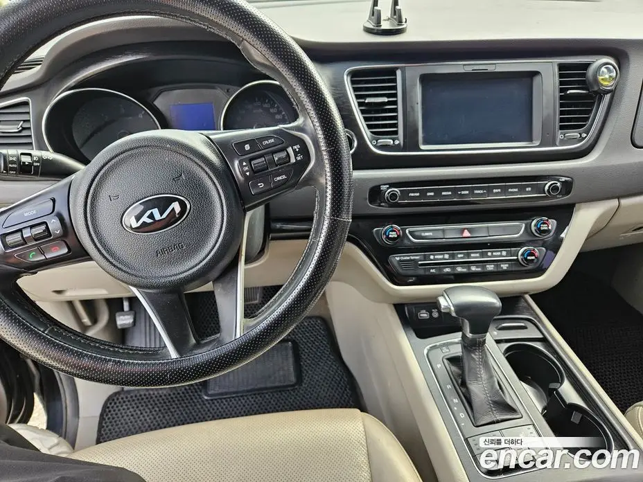 Kia Carnival 2016 2.2 АКПП, фото 10