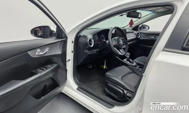 Kia K3 2023 1.6 АКПП, миниатюра 10