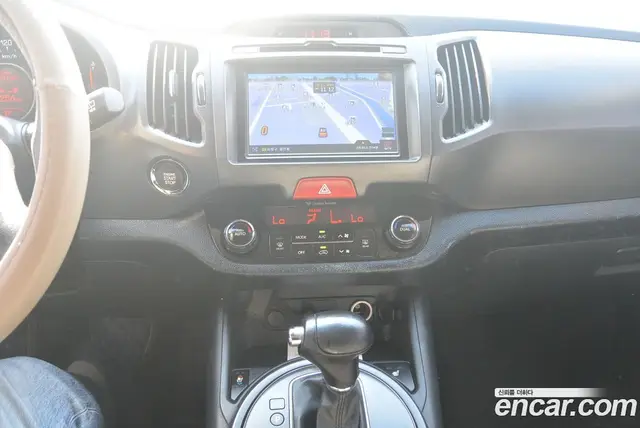 Kia Sportage 2010 2.0 АКПП, миниатюра 7