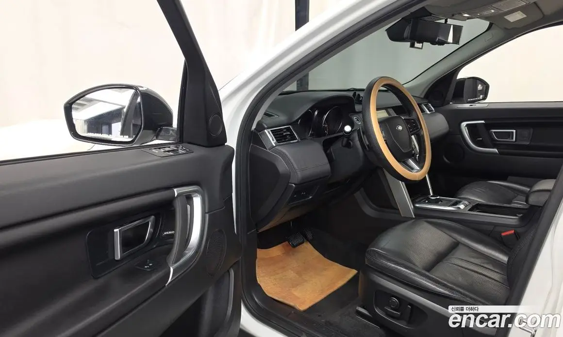 Land Rover Discovery Sport 2019 2.0 АКПП, фото 13