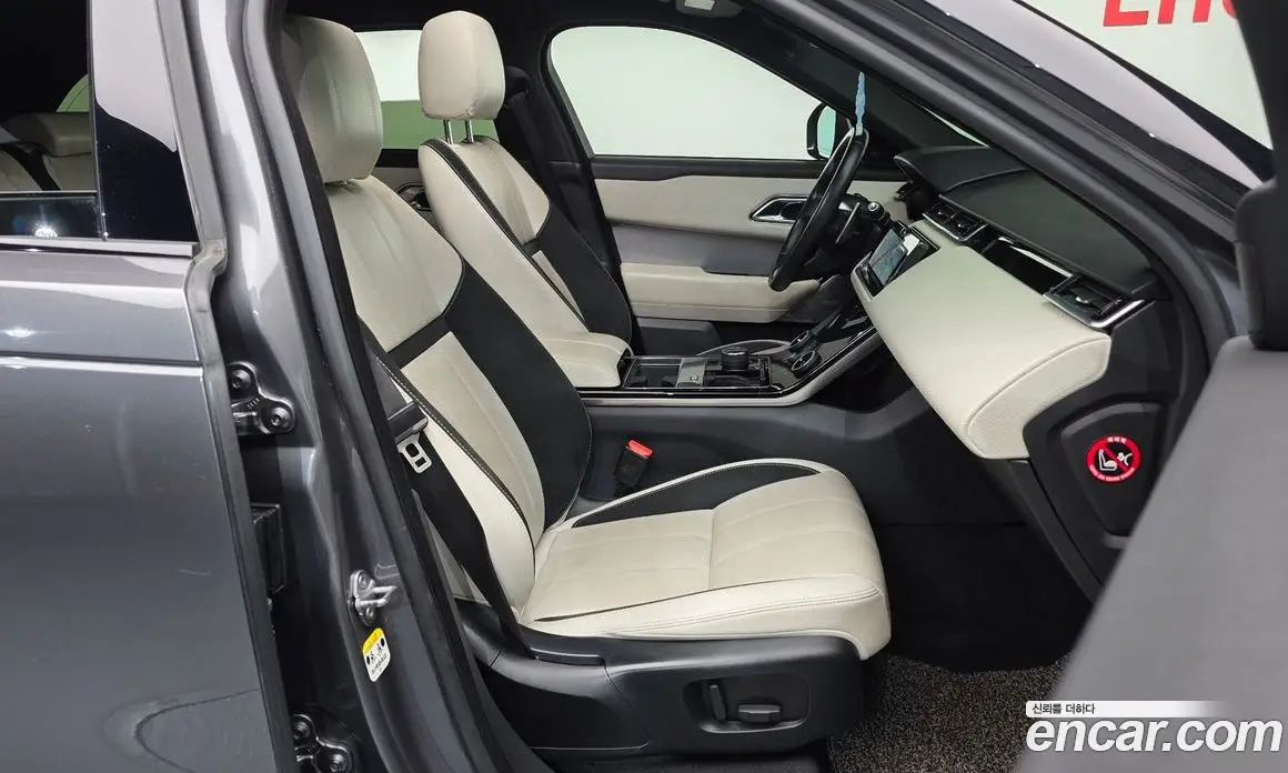 Land Rover Range Rover Velar 2019 2.0 АКПП, фото 11