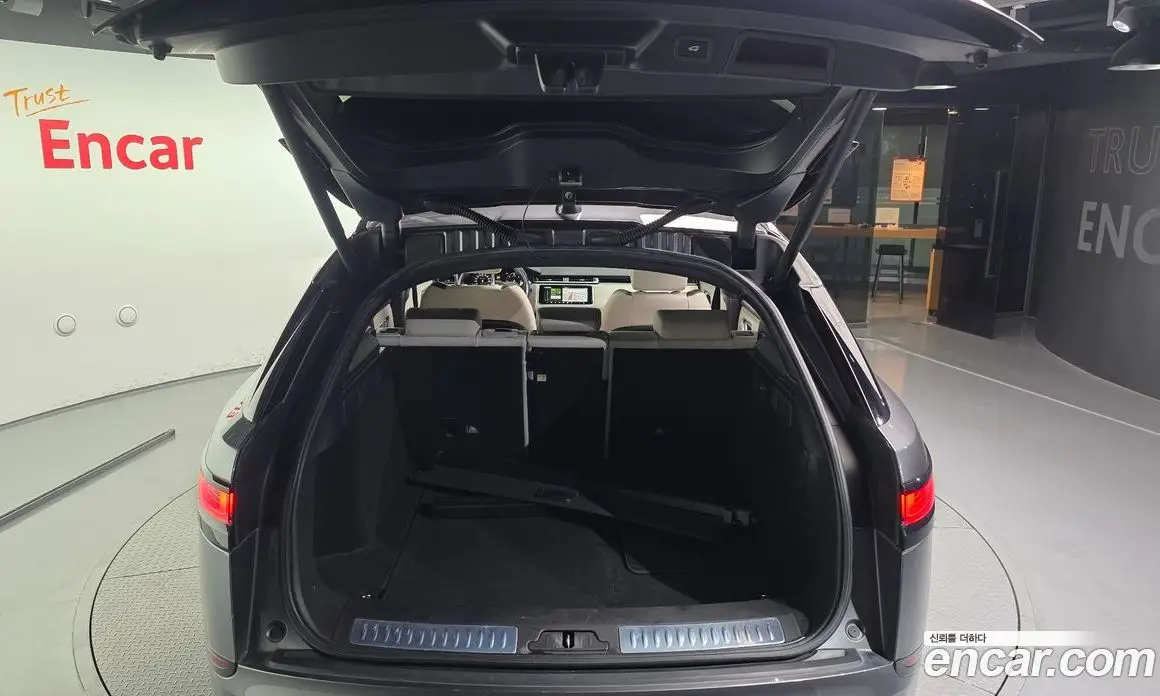 Land Rover Range Rover Velar 2019 2.0 АКПП, фото 20