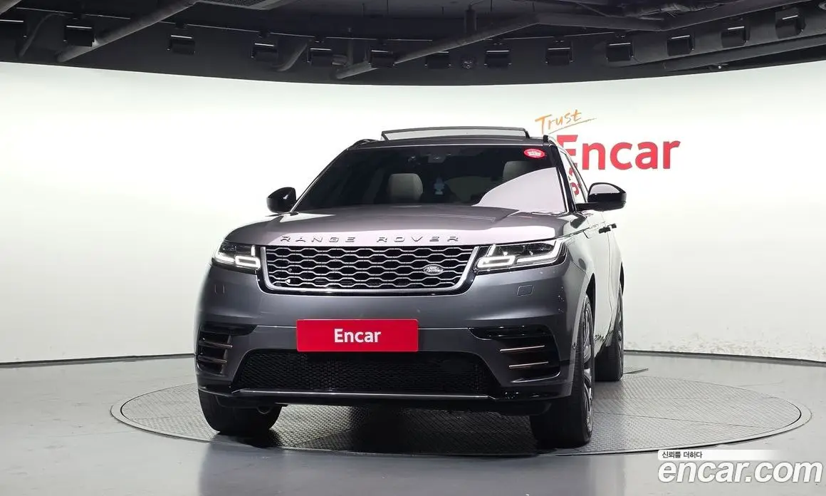 Land Rover Range Rover Velar 2019 2.0 АКПП, фото 3