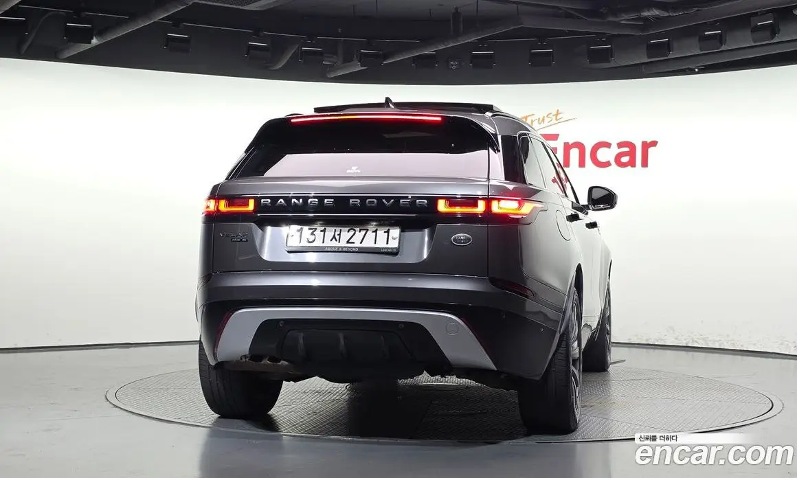 Land Rover Range Rover Velar 2019 2.0 АКПП, фото 4