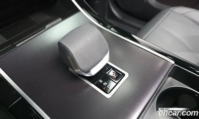Land Rover Range Rover Velar 2026 2.0 АКПП, миниатюра 9