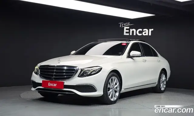 Mercedes-Benz E-Class, 2016, 179 118 км
