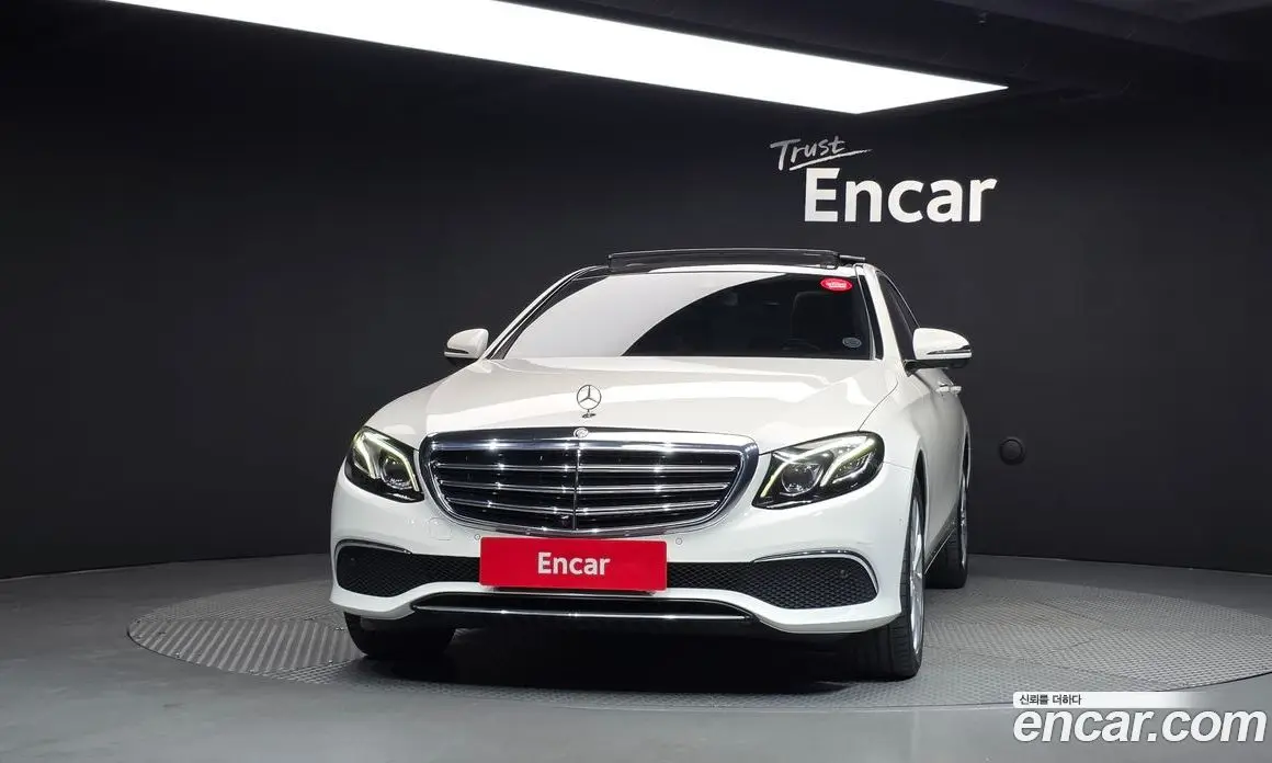 Mercedes-Benz E-Class 2016 2.0 АКПП, фото 3
