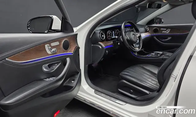 Mercedes-Benz E-Class 2016 2.0 АКПП, миниатюра 10