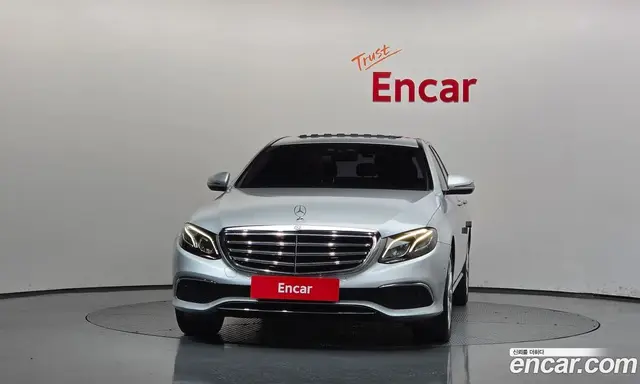 Mercedes-Benz E-Class 2017 1.9 АКПП, миниатюра 3