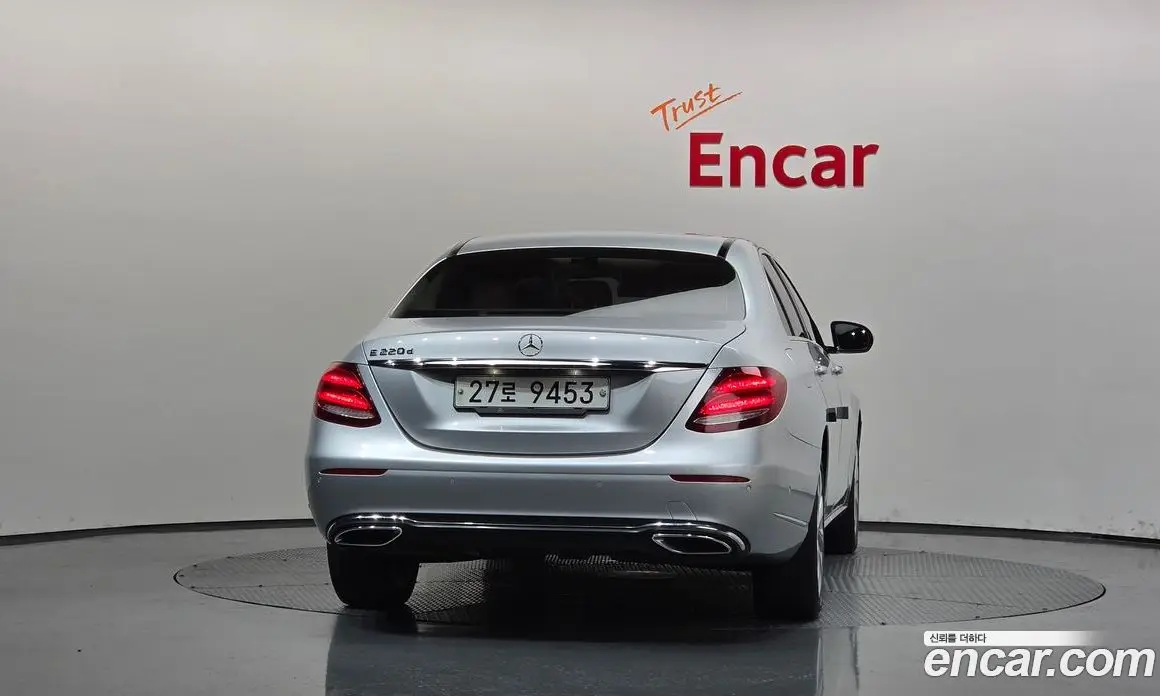 Mercedes-Benz E-Class 2017 1.9 АКПП, фото 4