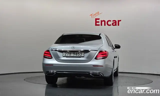 Mercedes-Benz E-Class 2017 1.9 АКПП, миниатюра 4