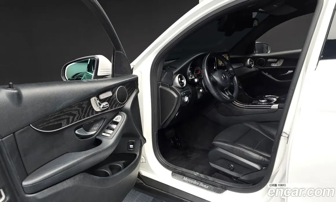 Mercedes-Benz GLC-Class 2019 2.0 АКПП, фото 10 Mercedes-Benz GLC-Class 2019 2.0 АКПП, фото 10