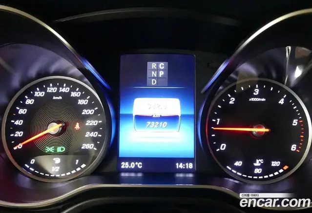 Mercedes-Benz V-Class 2022 2.2 АКПП, миниатюра 7