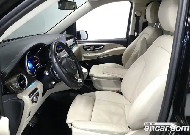 Mercedes-Benz V-Class 2022 2.2 АКПП, миниатюра 8