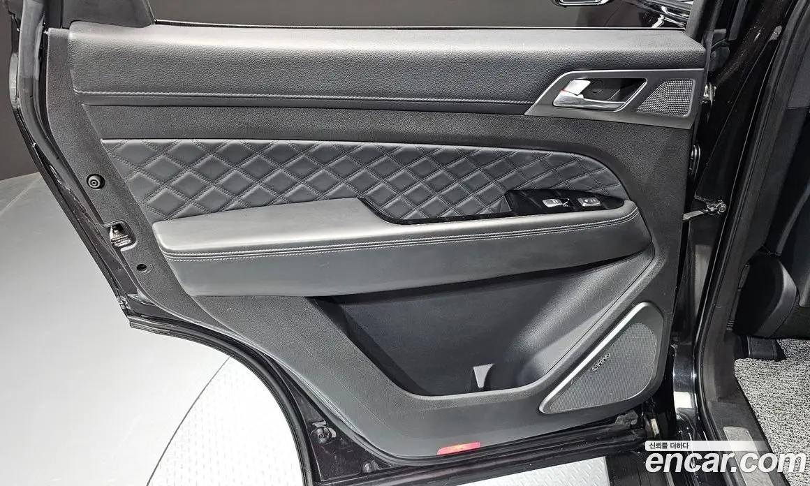 SsangYong Rexton 2019 2.2 АКПП, фото 15