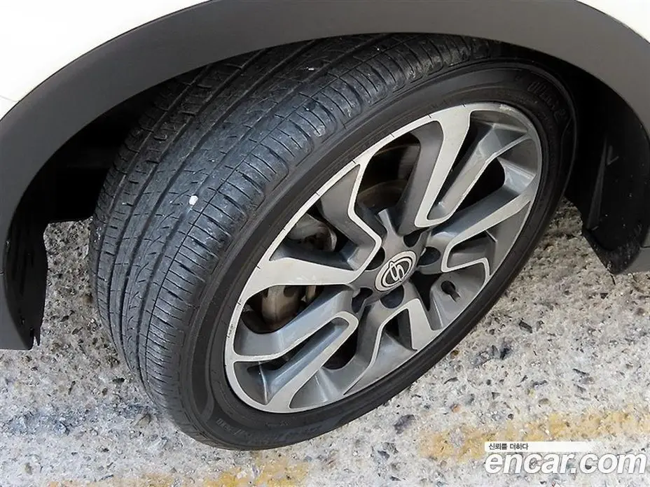 SsangYong TIBOLI 2015 1.6 АКПП, фото 18