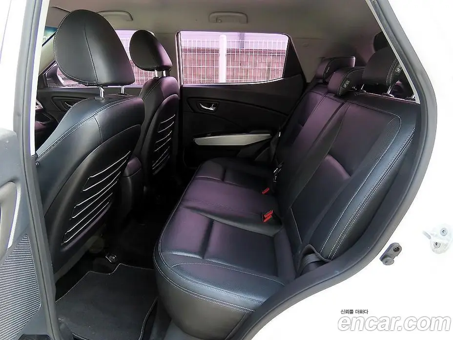 SsangYong TIBOLI 2015 1.6 АКПП, фото 6