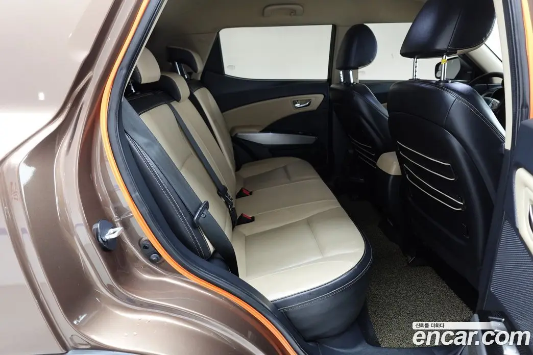 SsangYong TIBOLI 2015 1.6 АКПП, фото 8