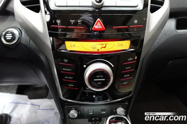 SsangYong TIBOLI 2015 1.6 АКПП, миниатюра 10