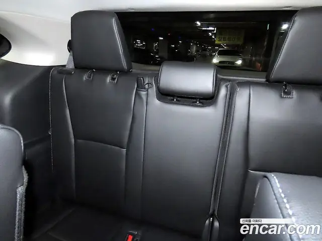 Toyota Highlander 2025 2.5 АКПП, миниатюра 10 Toyota Highlander 2025 2.5 АКПП, миниатюра 10