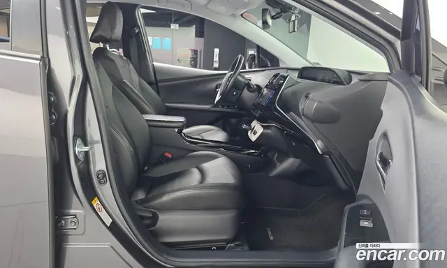 Toyota Prius 2017 1.8 АКПП, миниатюра 11