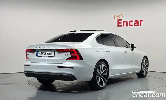 Volvo S60 2024 2.0 АКПП, миниатюра 2