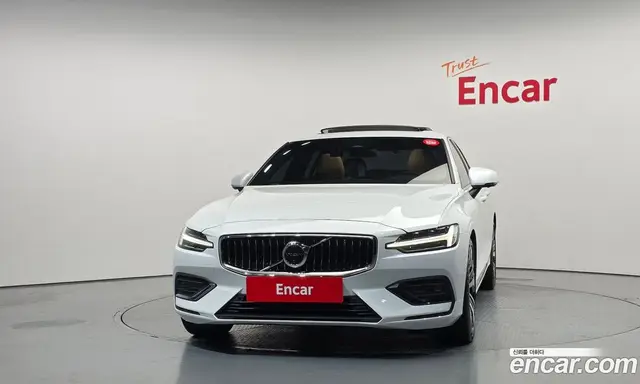 Volvo S60 2024 2.0 АКПП, миниатюра 3
