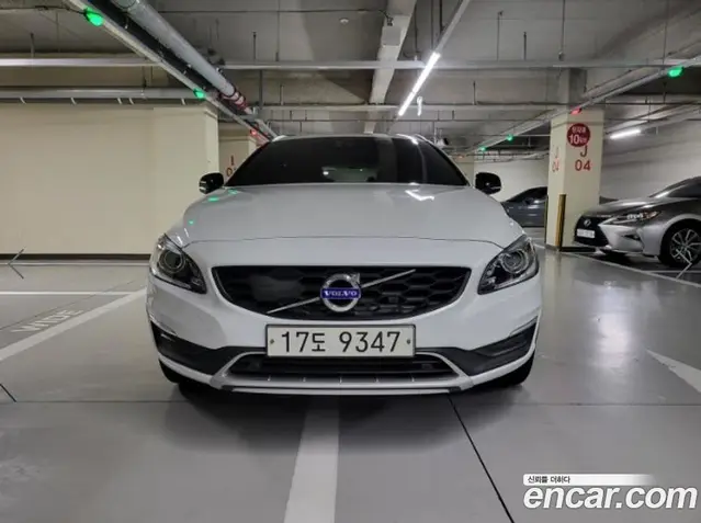 Volvo V60, 2017, 154 059 км