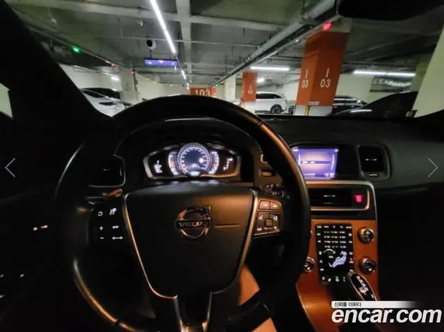 Volvo V60 2017 2.0 АКПП, миниатюра 6