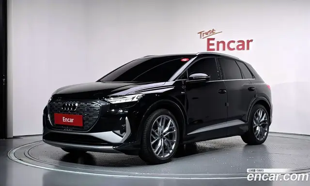 Audi Q4 e-tron, 2025, 31 347 км