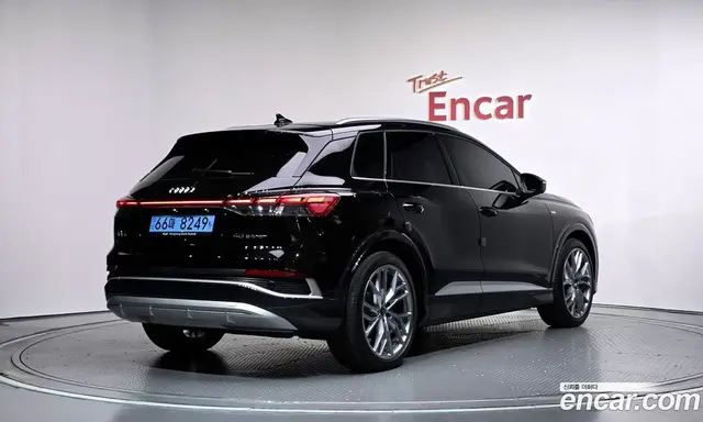Audi Q4 e-tron 2025 0.2 АКПП, миниатюра 2