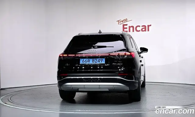 Audi Q4 e-tron 2025 0.2 АКПП, миниатюра 4