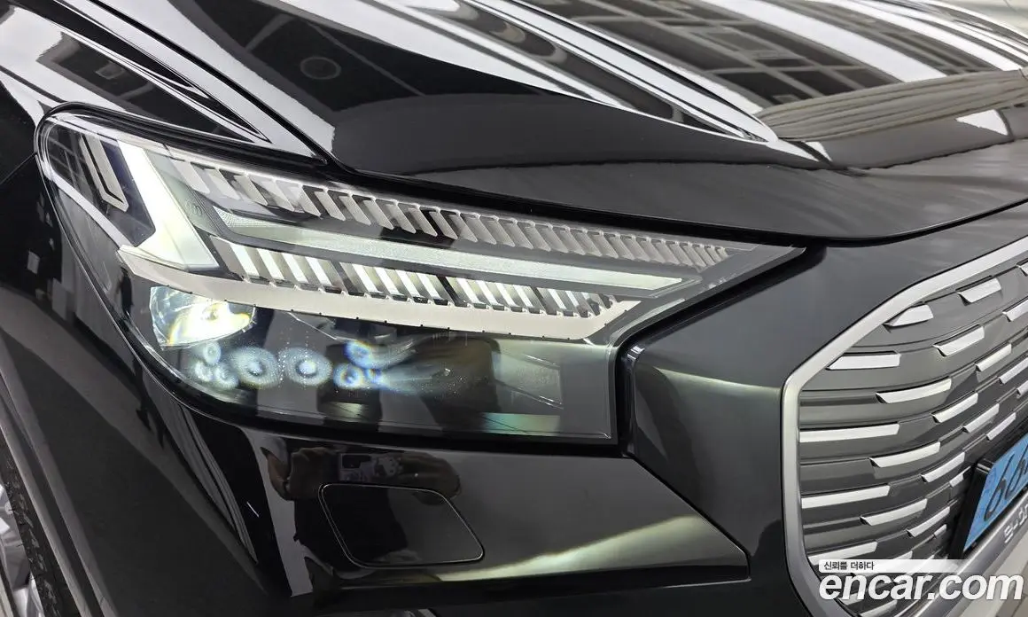 Audi Q4 e-tron 2025 0.2 АКПП, фото 8