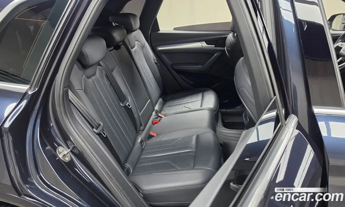 Audi Q5 2020 2.0 АКПП, фото 17