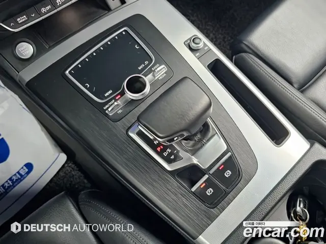 Audi Q5 2020 2.0 АКПП, миниатюра 9