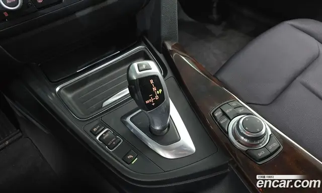 BMW 3 серия 2012 2.0 АКПП, миниатюра 9