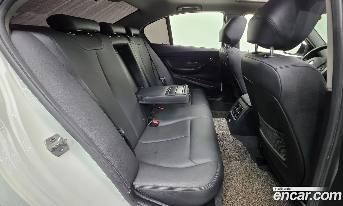 BMW 3 серия 2016 2.0 АКПП, фото 19